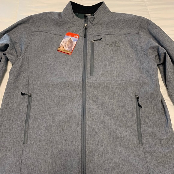 NWT MENS NORTH FACE JACKET - Picture 3 of 9